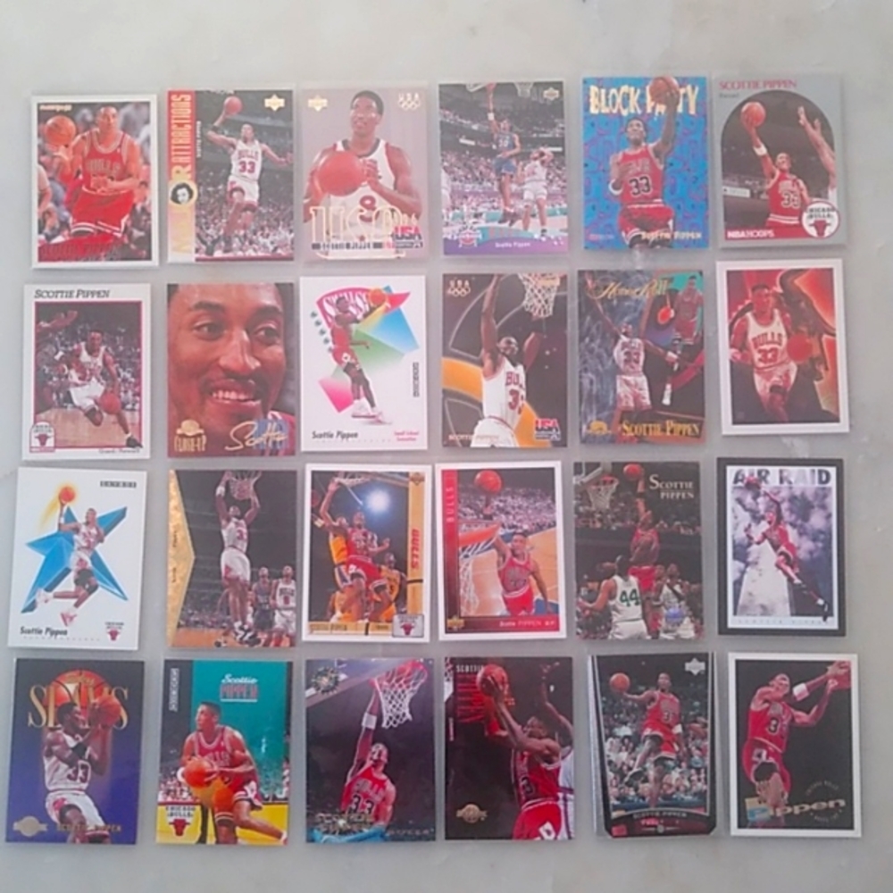 Scottie Pippen Card Lot (24 Cards)